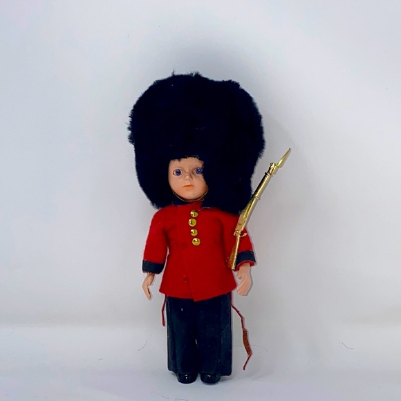 Vintage Other - Vintage‎ Buckingham Palace Guard Souvenir Traditional Doll, Army Doll